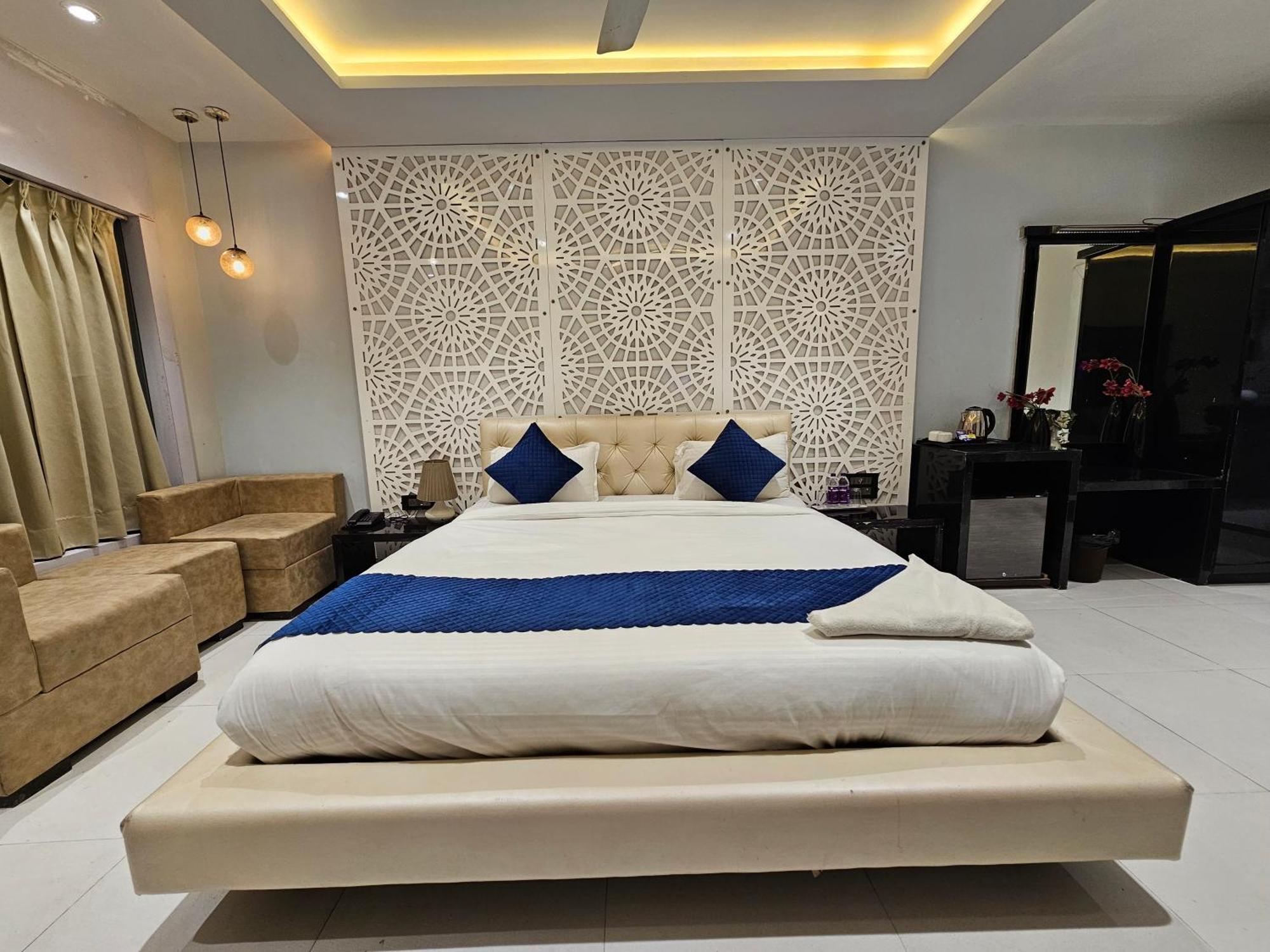 Hotel Mk Vivanta Gwalior Exterior foto